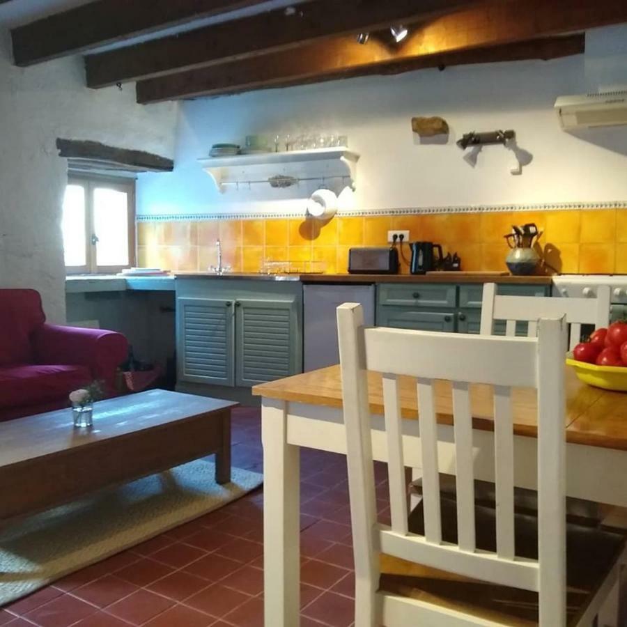 Pickwicks Villa Hauteroche Extérieur photo